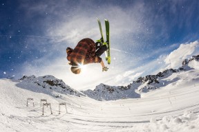 “骑行上班积分赛” 一周骑行天数最多者获环保达人称号