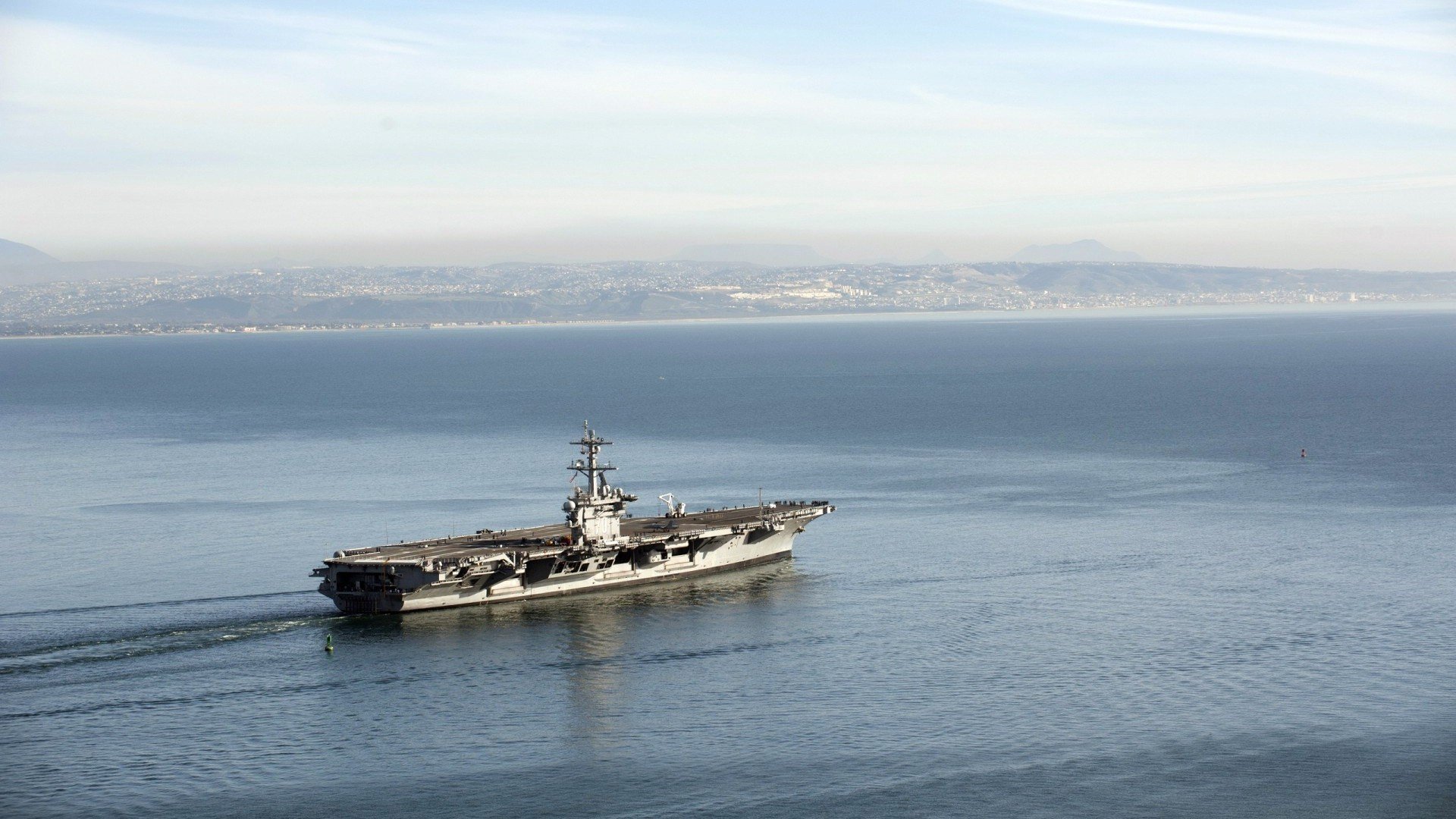 都灵通过精准配合打破对方密集防守