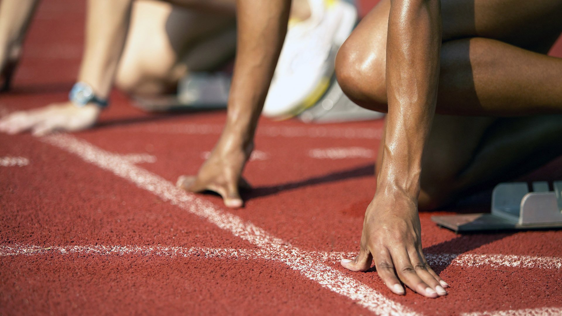 掘金开展战术复盘会议分析关键失误,战例复盘会